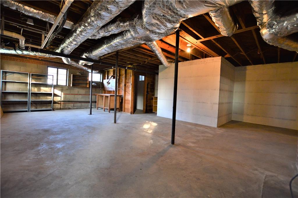 505 Pennwood Street Ne Lenoir NC 28645