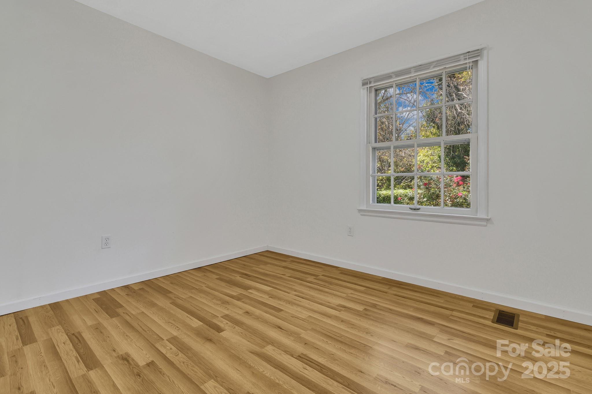 377 Old Haw Creek Road Asheville NC 28805