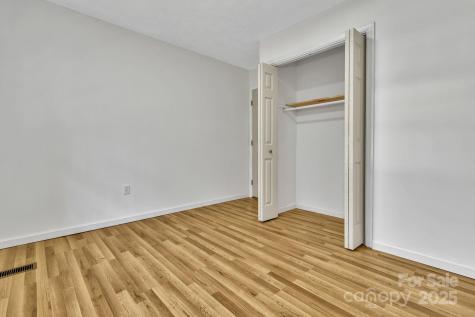 377 Old Haw Creek Road Asheville NC 28805