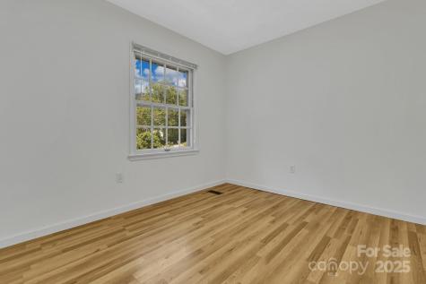 377 Old Haw Creek Road Asheville NC 28805