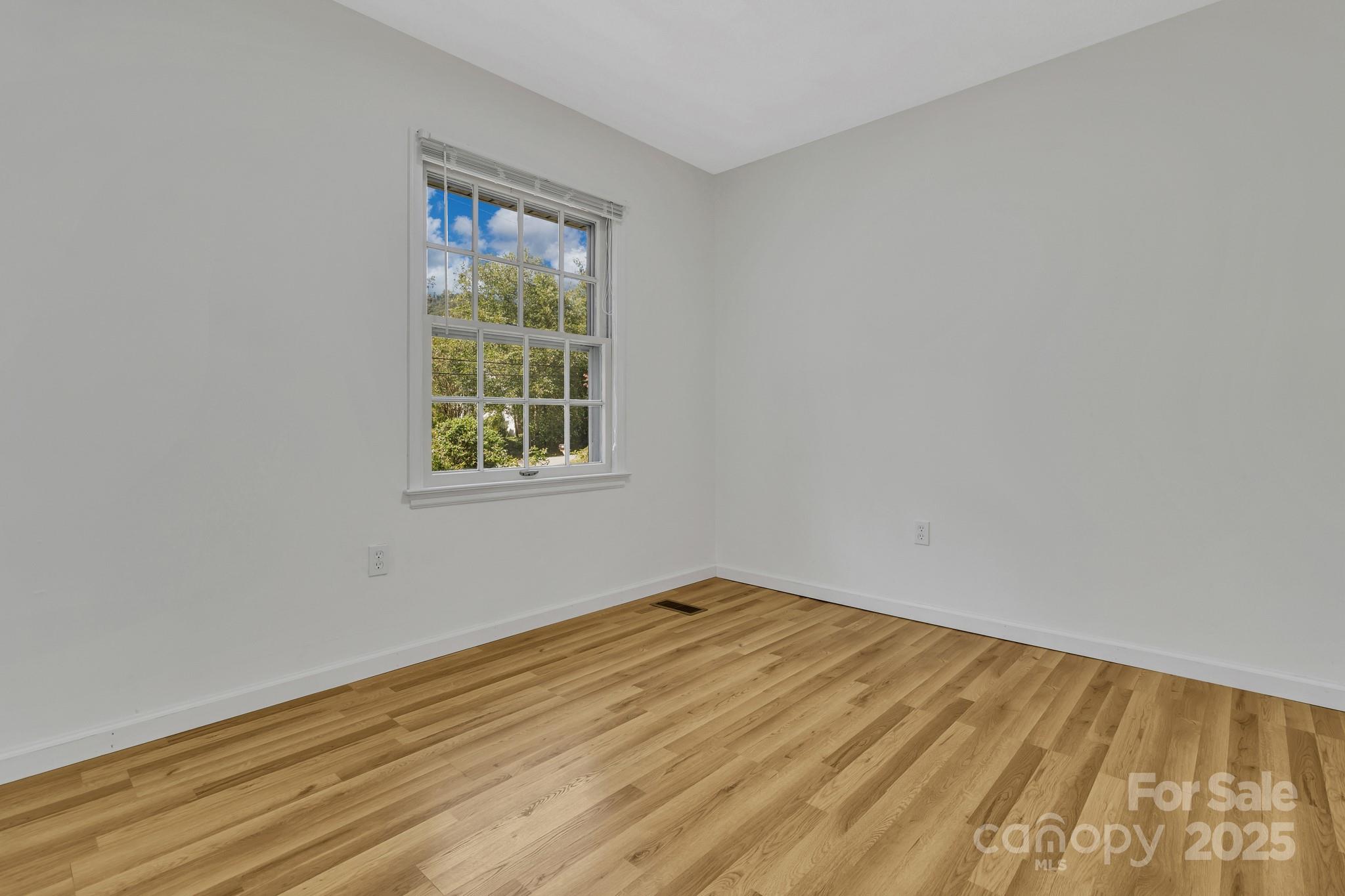 377 Old Haw Creek Road Asheville NC 28805