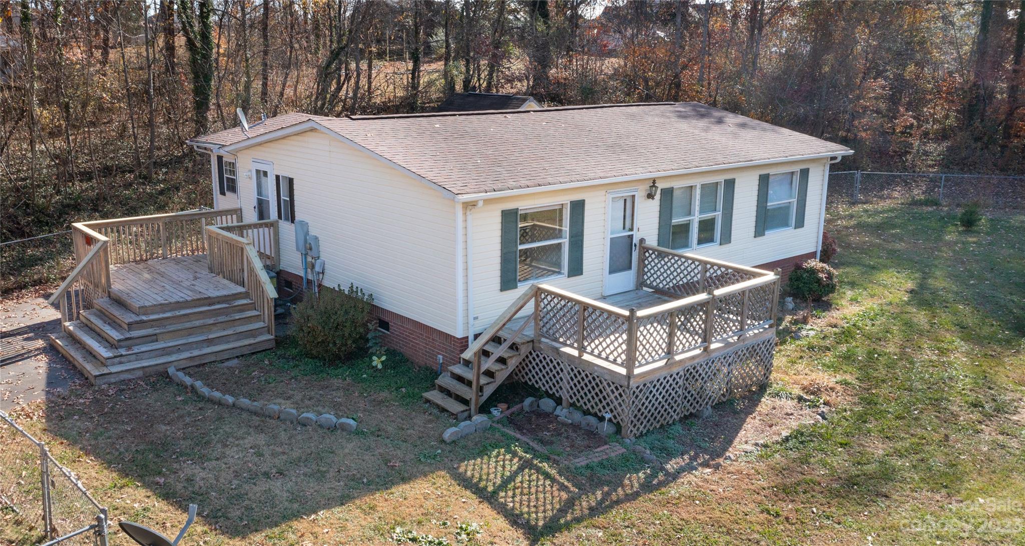 215 Coulter Street Morganton NC 28655
