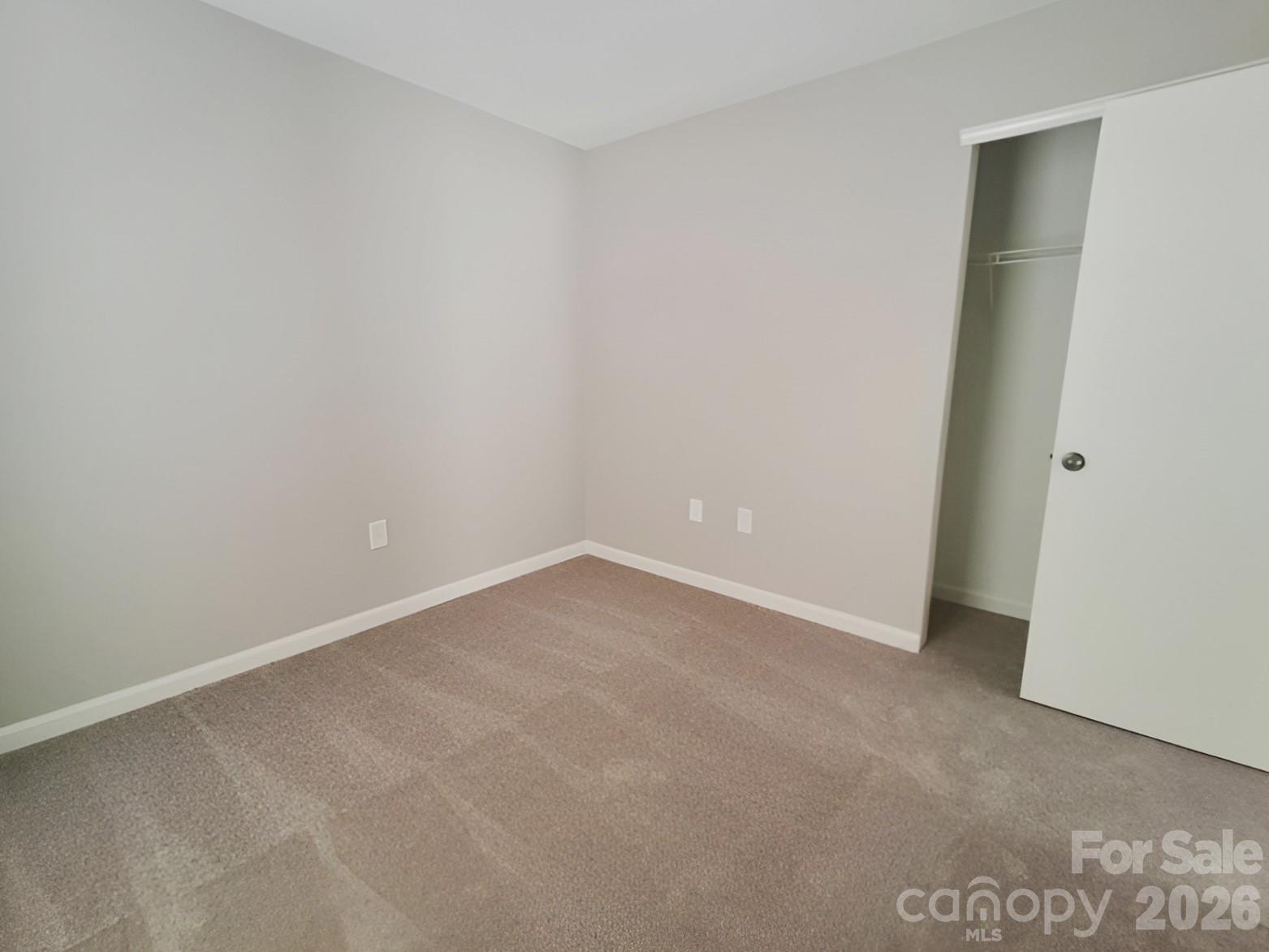 10242 Hugue Way Charlotte NC 28214