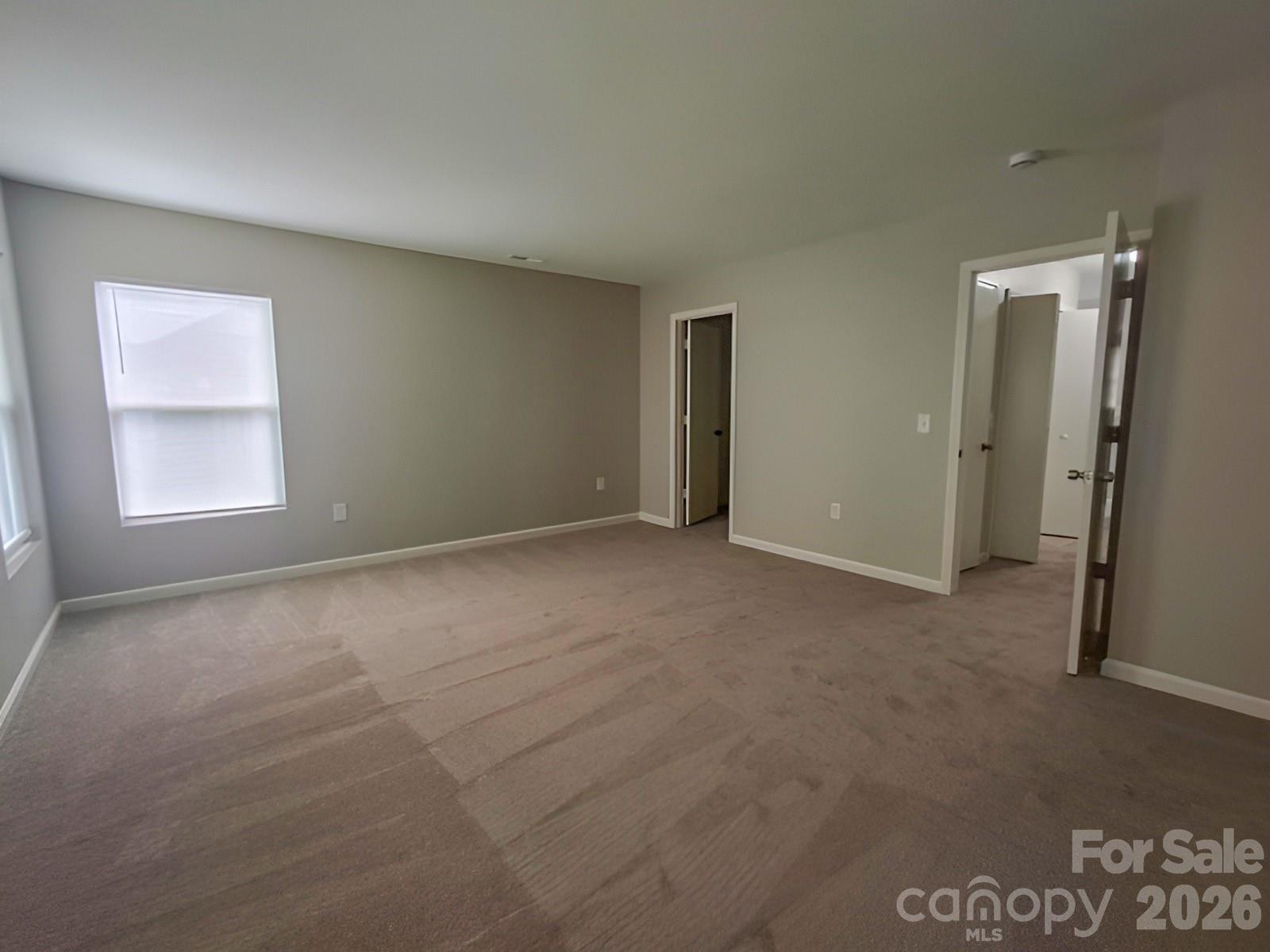 10242 Hugue Way Charlotte NC 28214