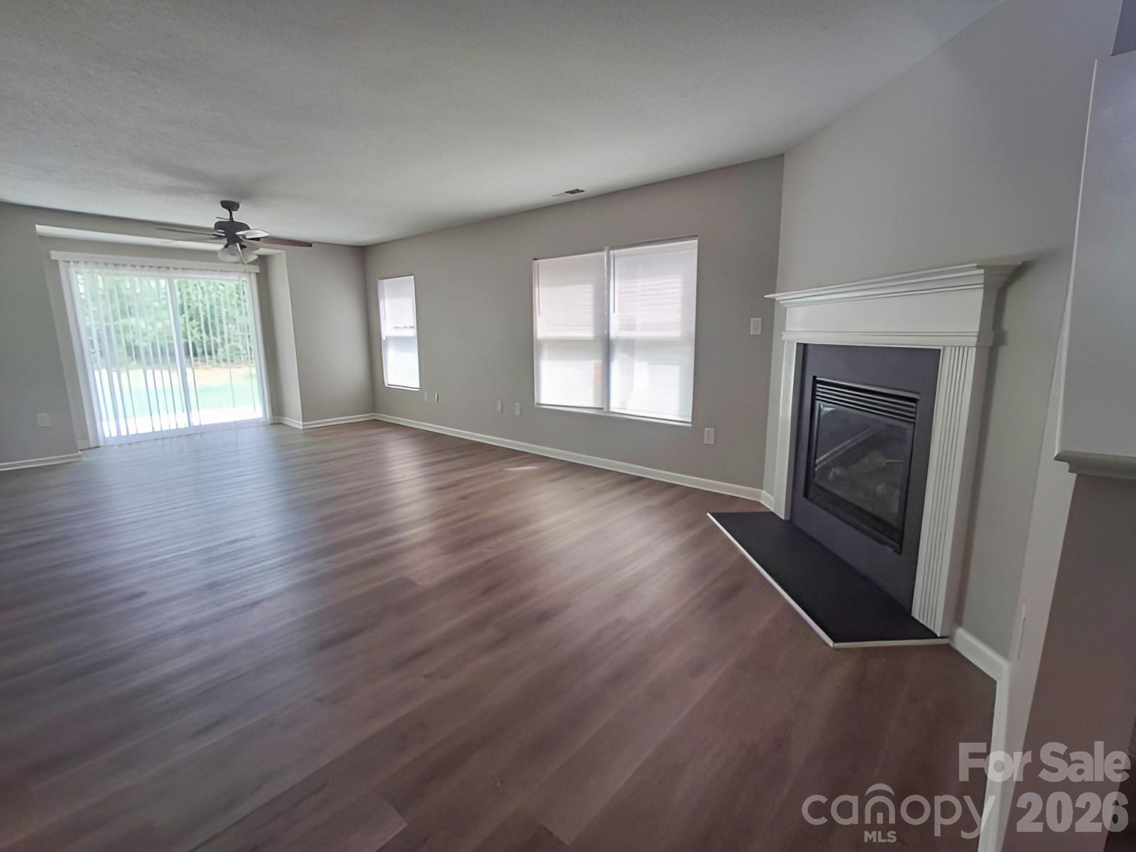 10242 Hugue Way Charlotte NC 28214