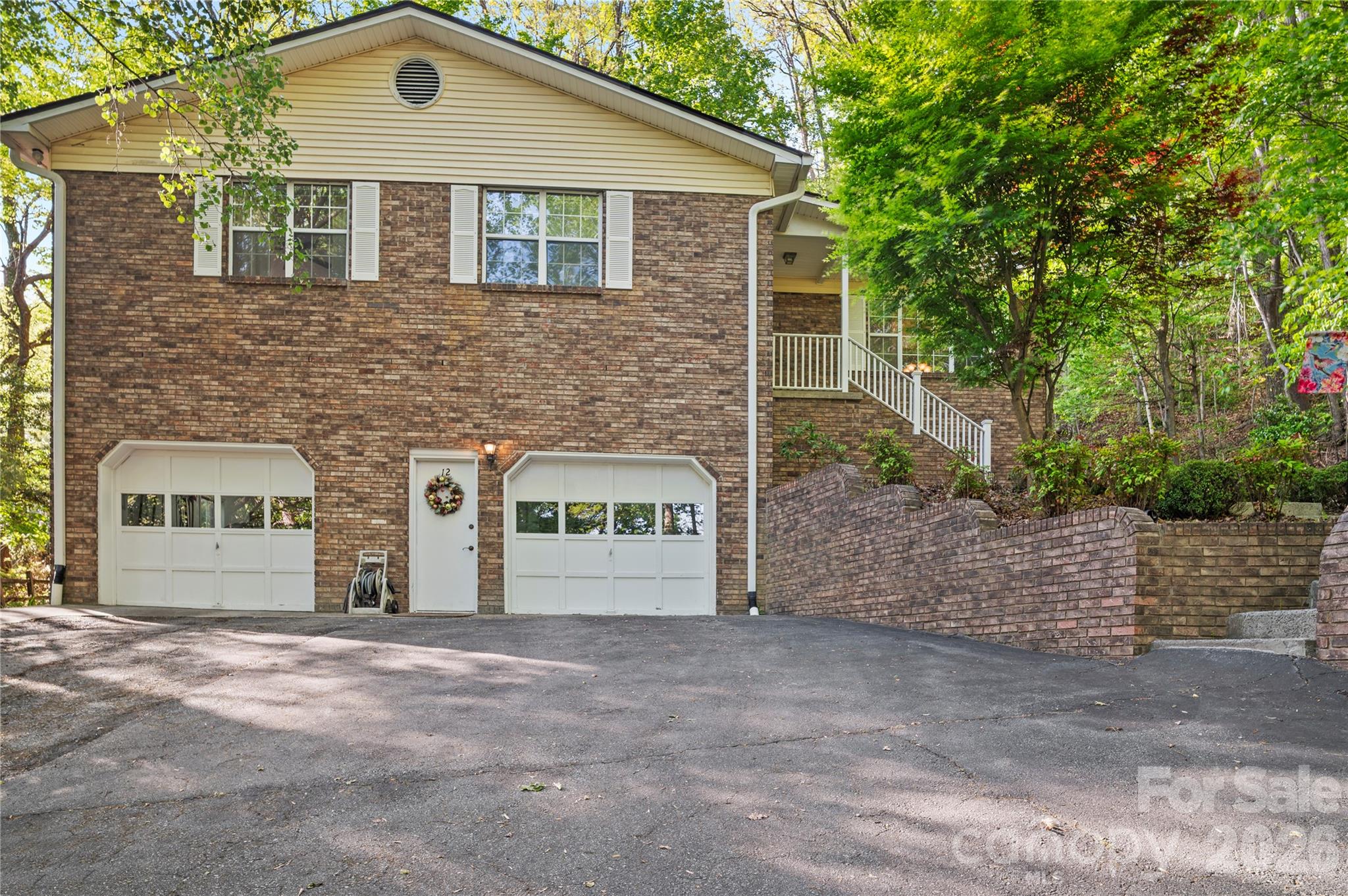 12 Steeplechase Court Hendersonville NC 28791