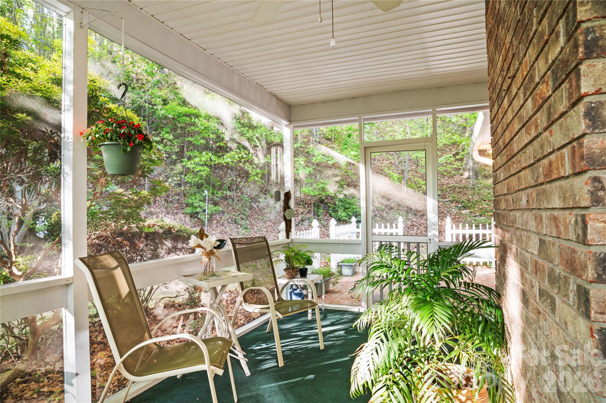 12 Steeplechase Court Hendersonville NC 28791