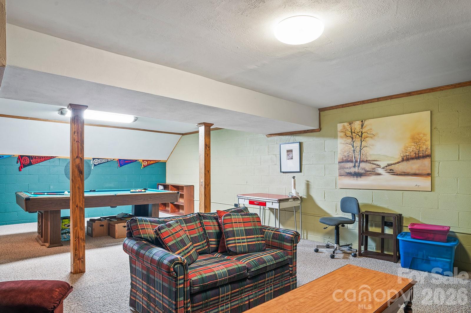 12 Steeplechase Court Hendersonville NC 28791