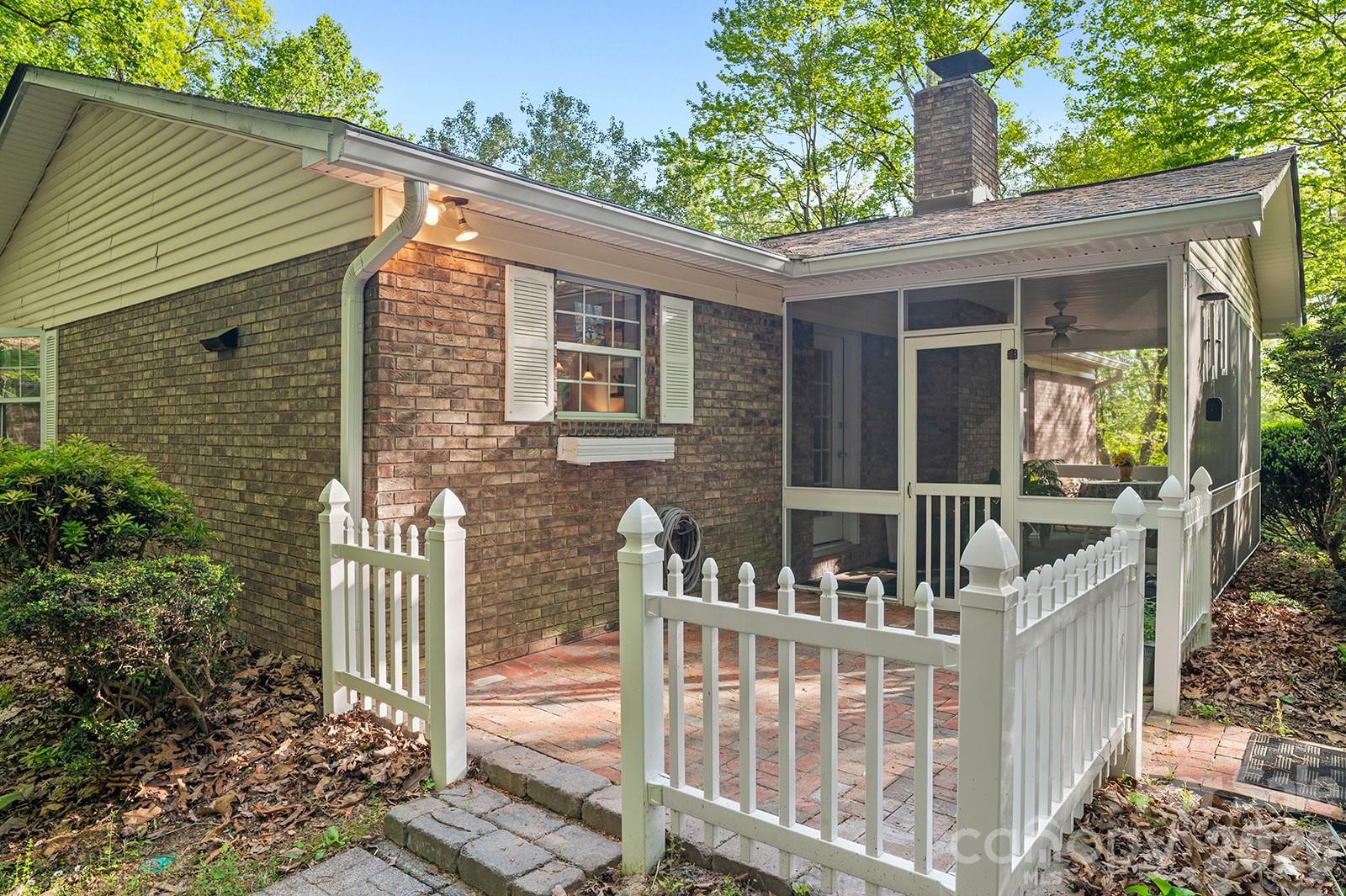 12 Steeplechase Court Hendersonville NC 28791