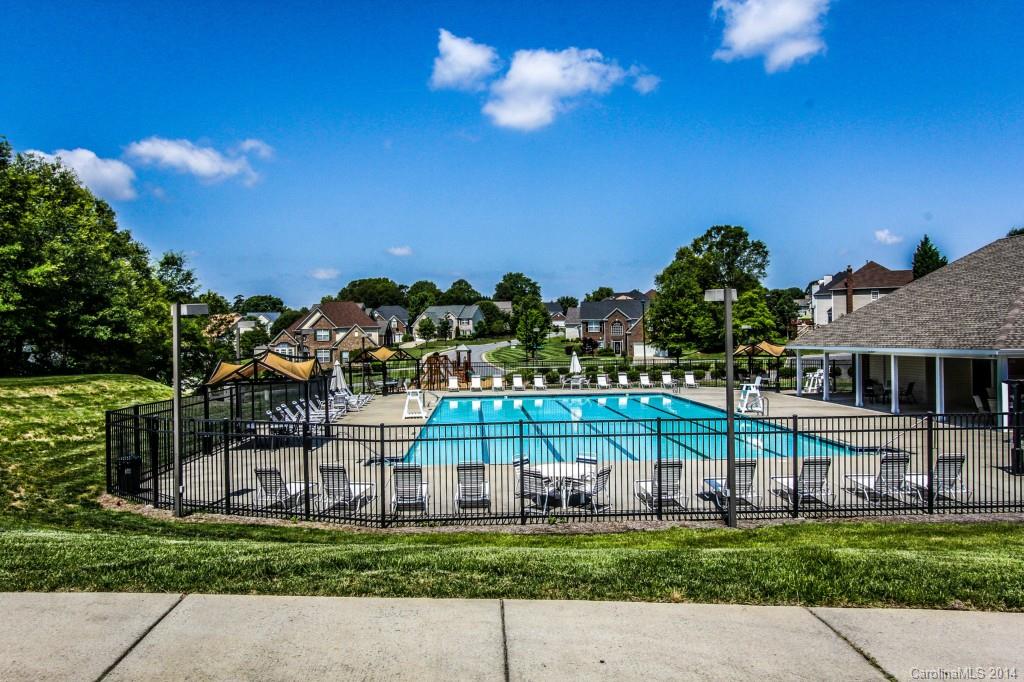 9837 Dauphine Drive Charlotte NC 28216