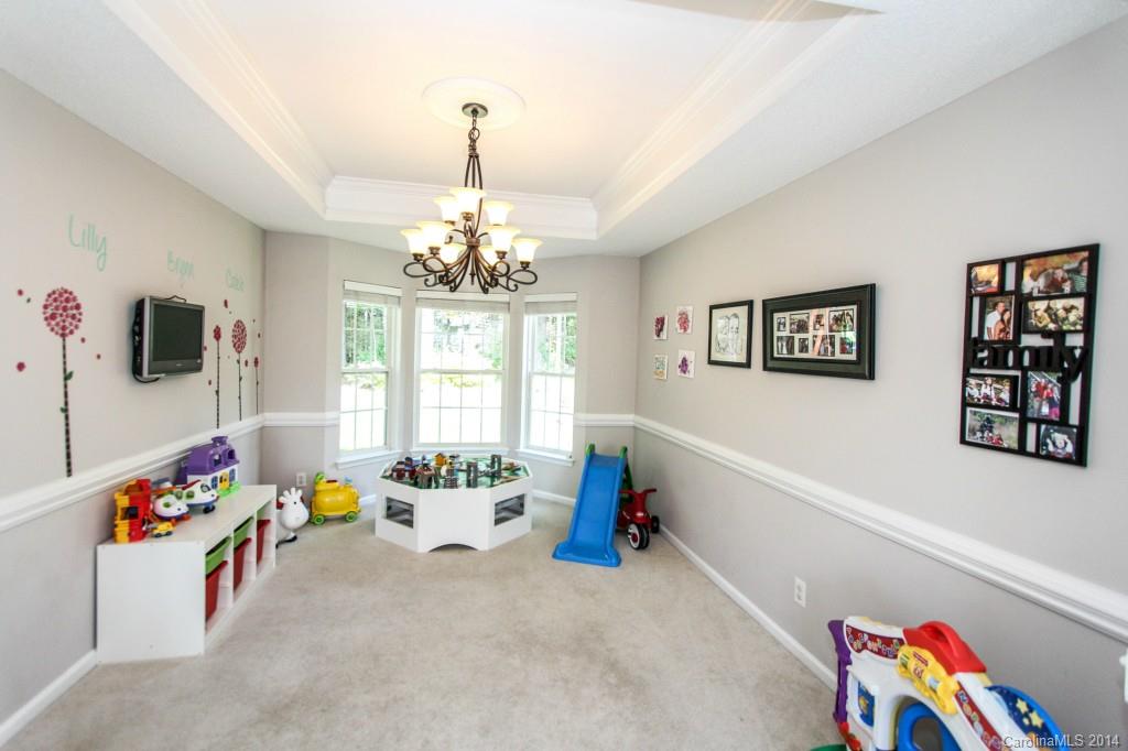 9837 Dauphine Drive Charlotte NC 28216