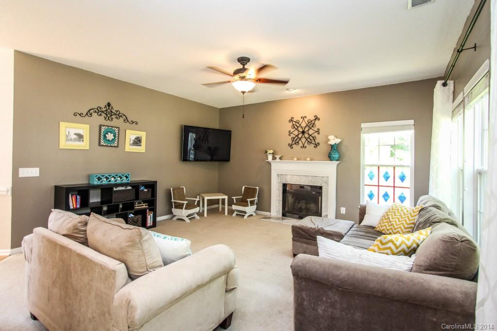 9837 Dauphine Drive Charlotte NC 28216