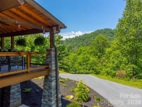 275 Rivers Whisper Lane Franklin NC 28734