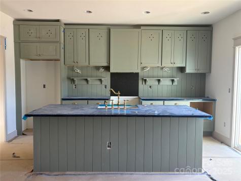 99 Arco Road Asheville NC 28805