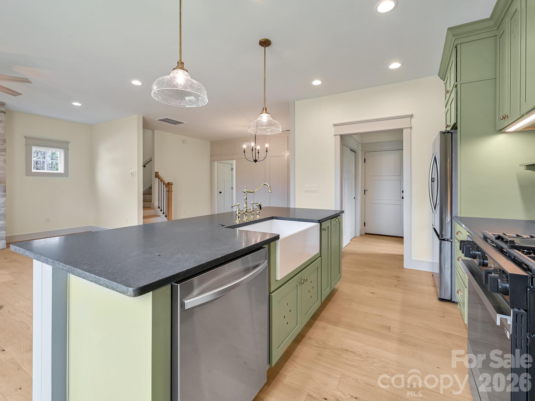 99 Arco Road Asheville NC 28805