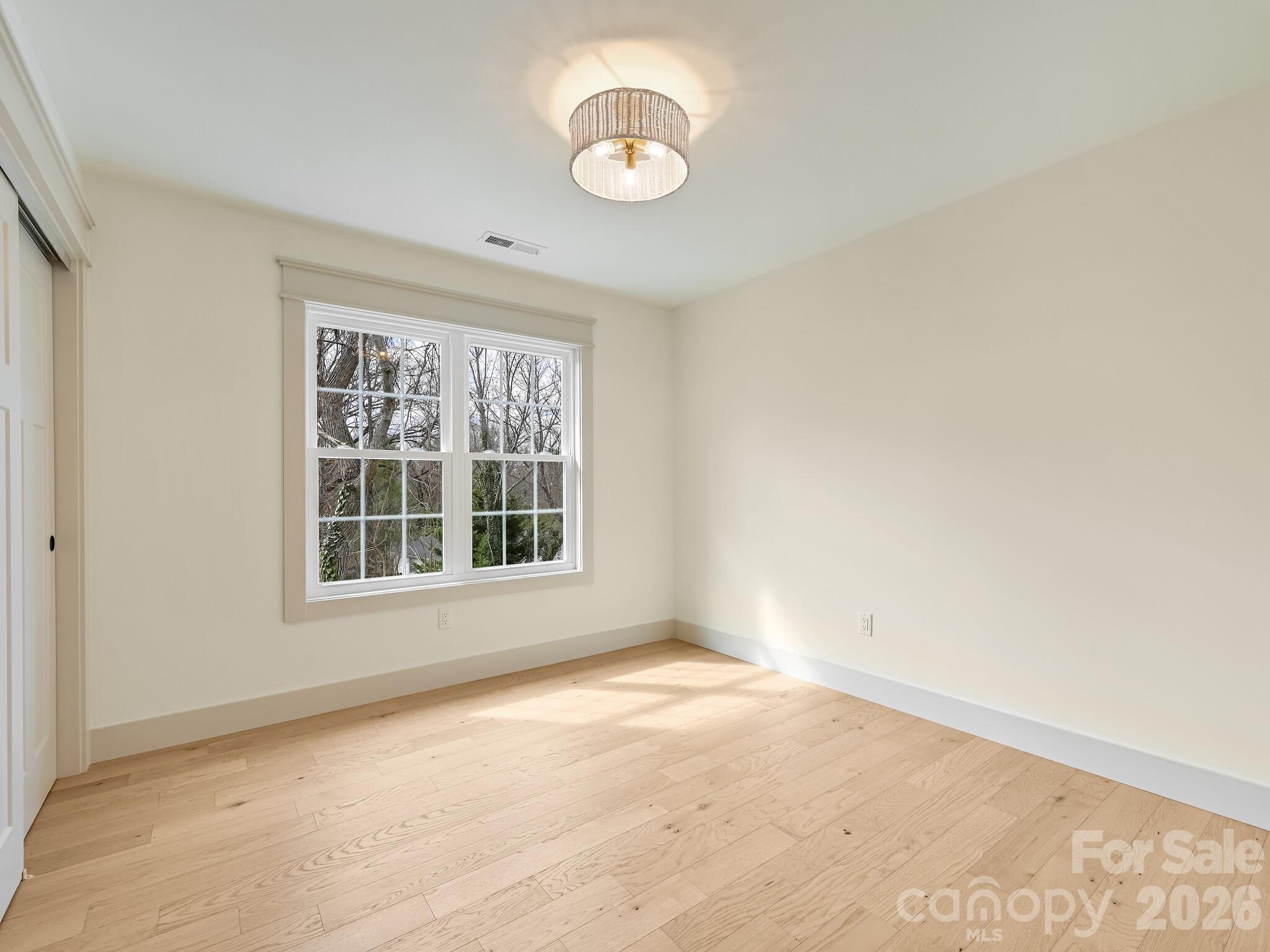 99 Arco Road Asheville NC 28805