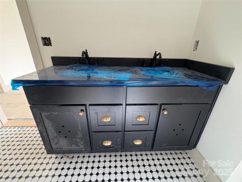 99 Arco Road Asheville NC 28805