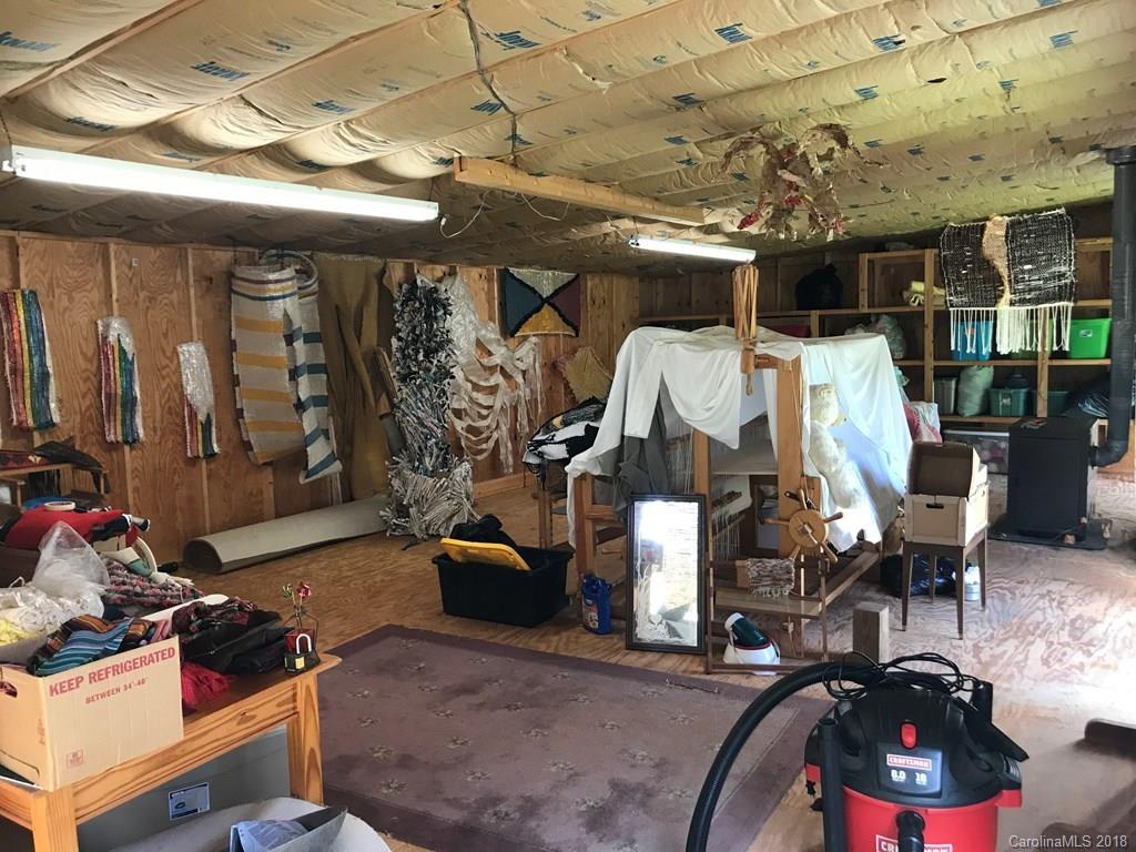 2138 Highway 197 Road Bakersville NC 28705