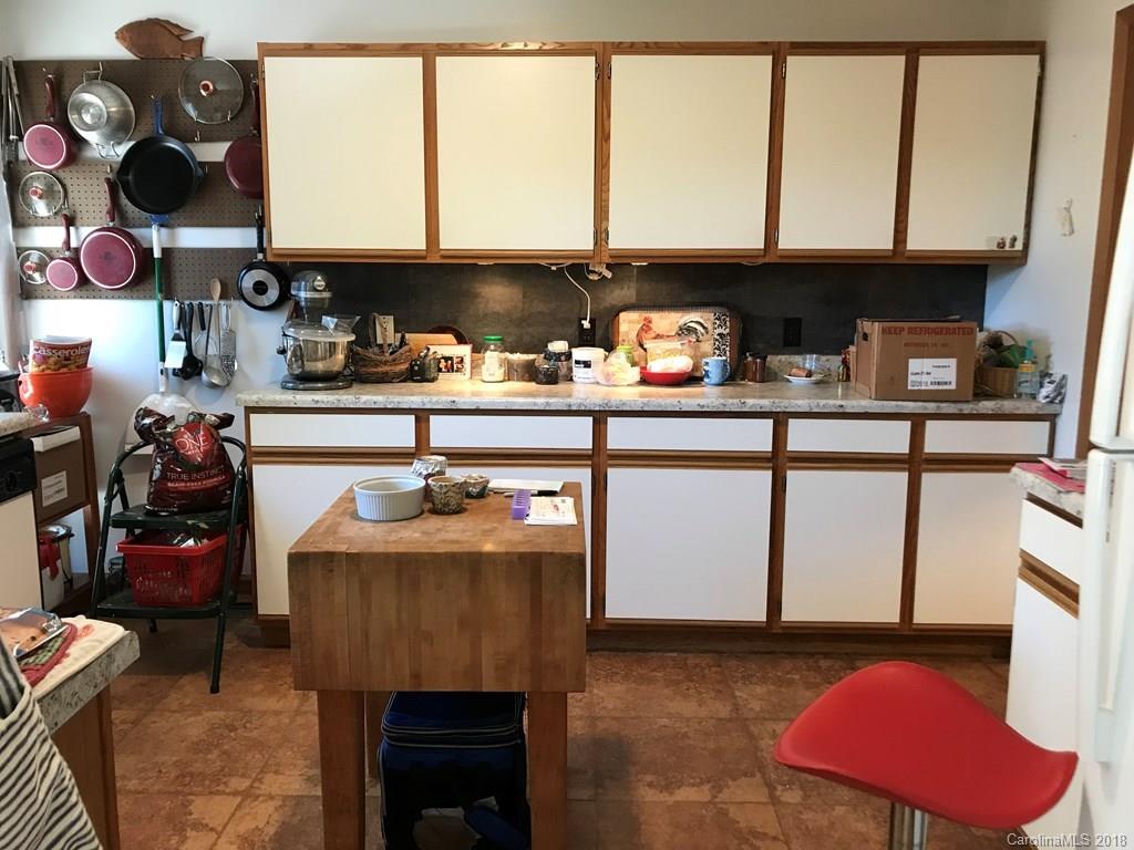 2138 Highway 197 Road Bakersville NC 28705