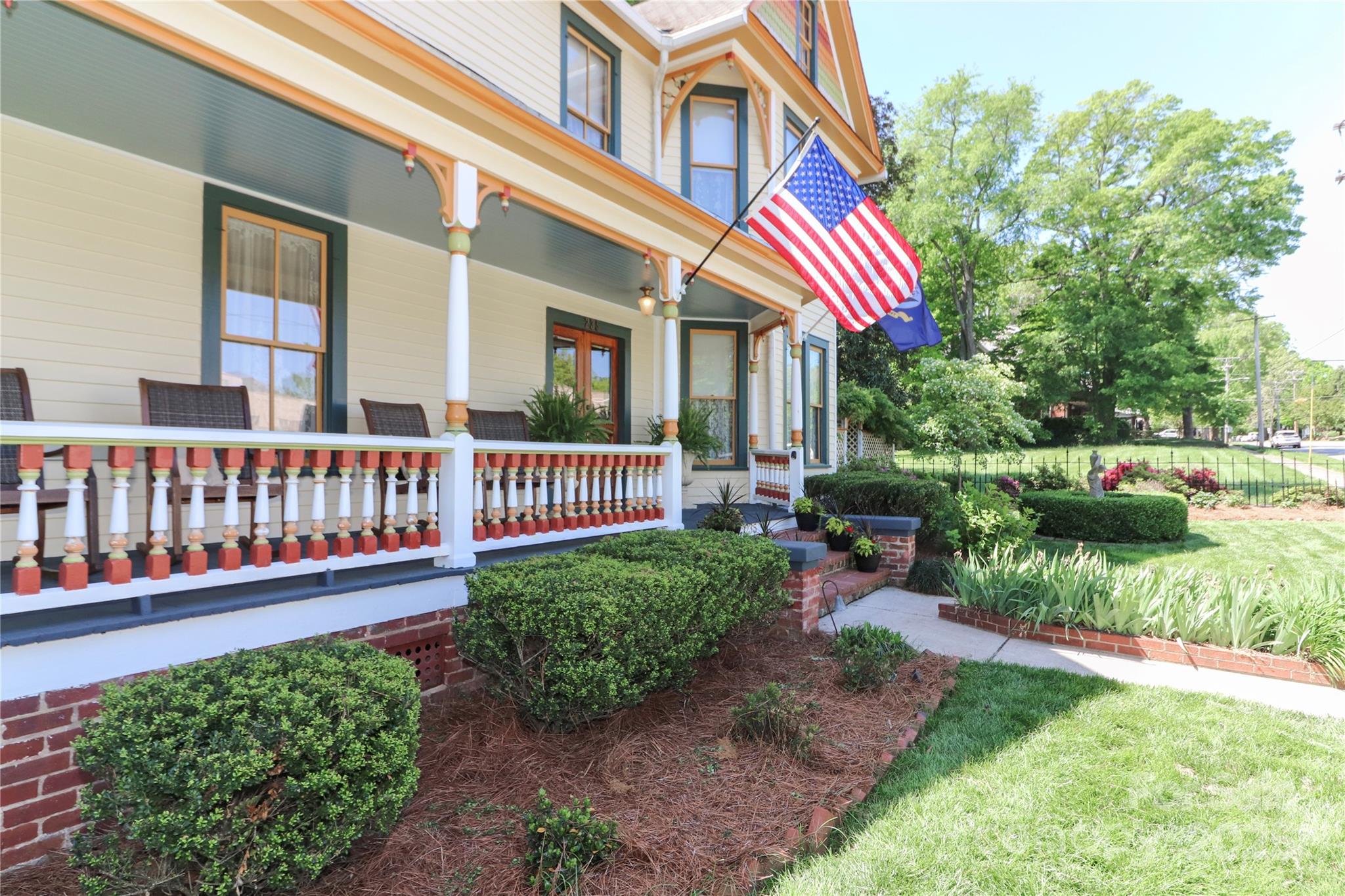 235 Walnut Street Statesville NC 28677