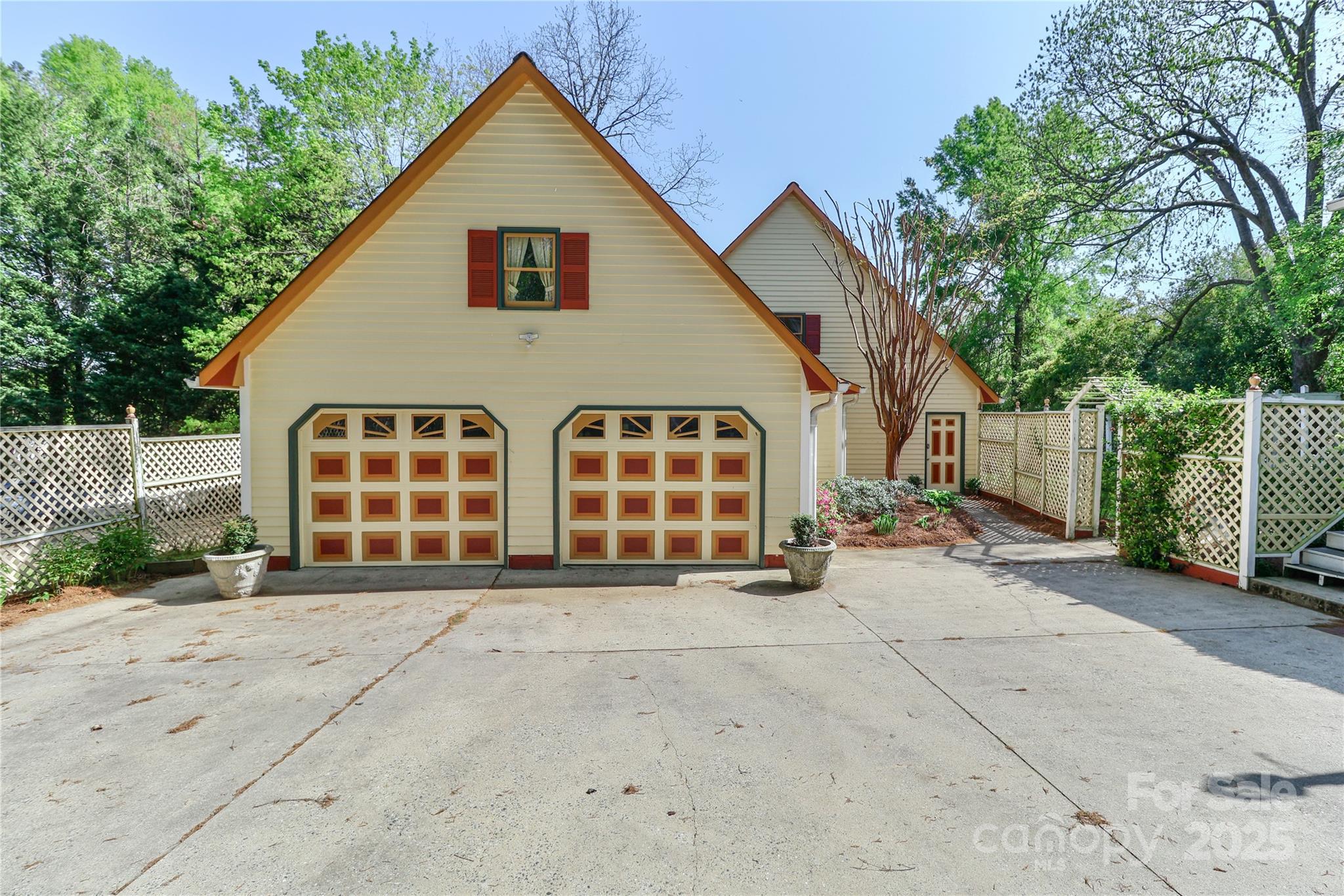 235 Walnut Street Statesville NC 28677