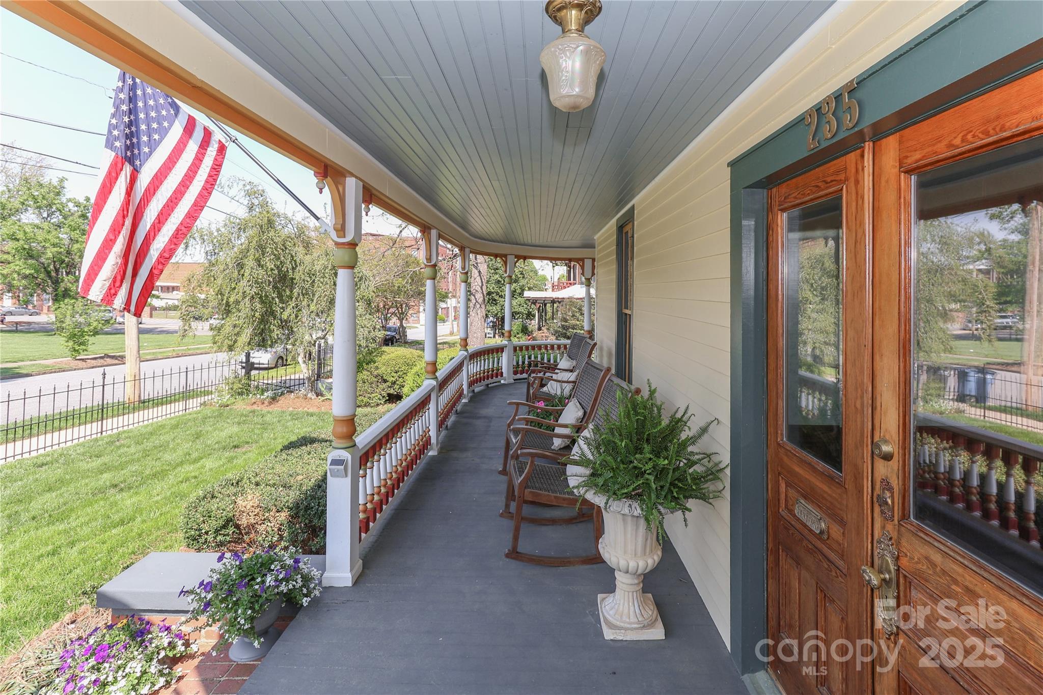 235 Walnut Street Statesville NC 28677