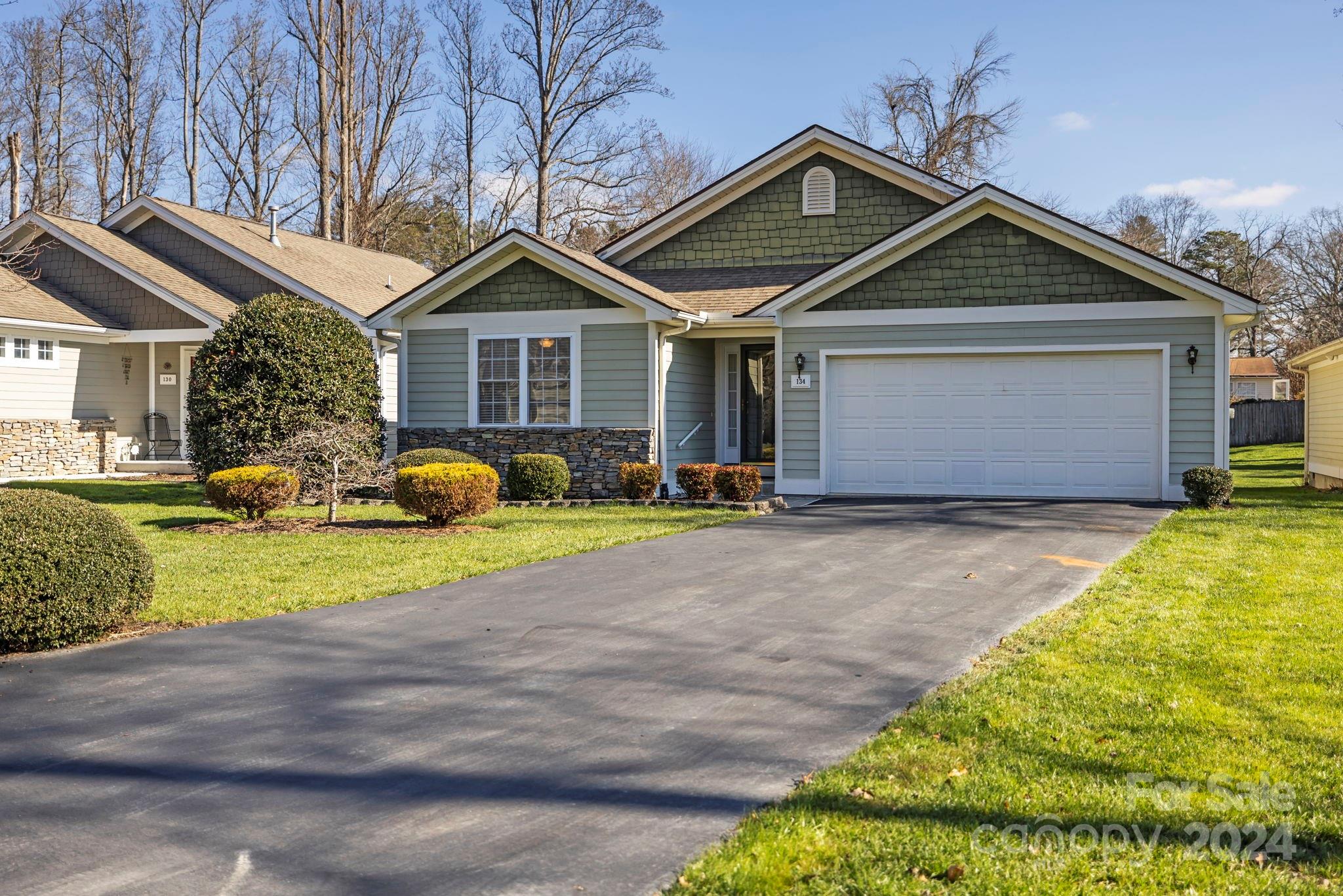 134 Fairway View Drive Etowah NC 28729