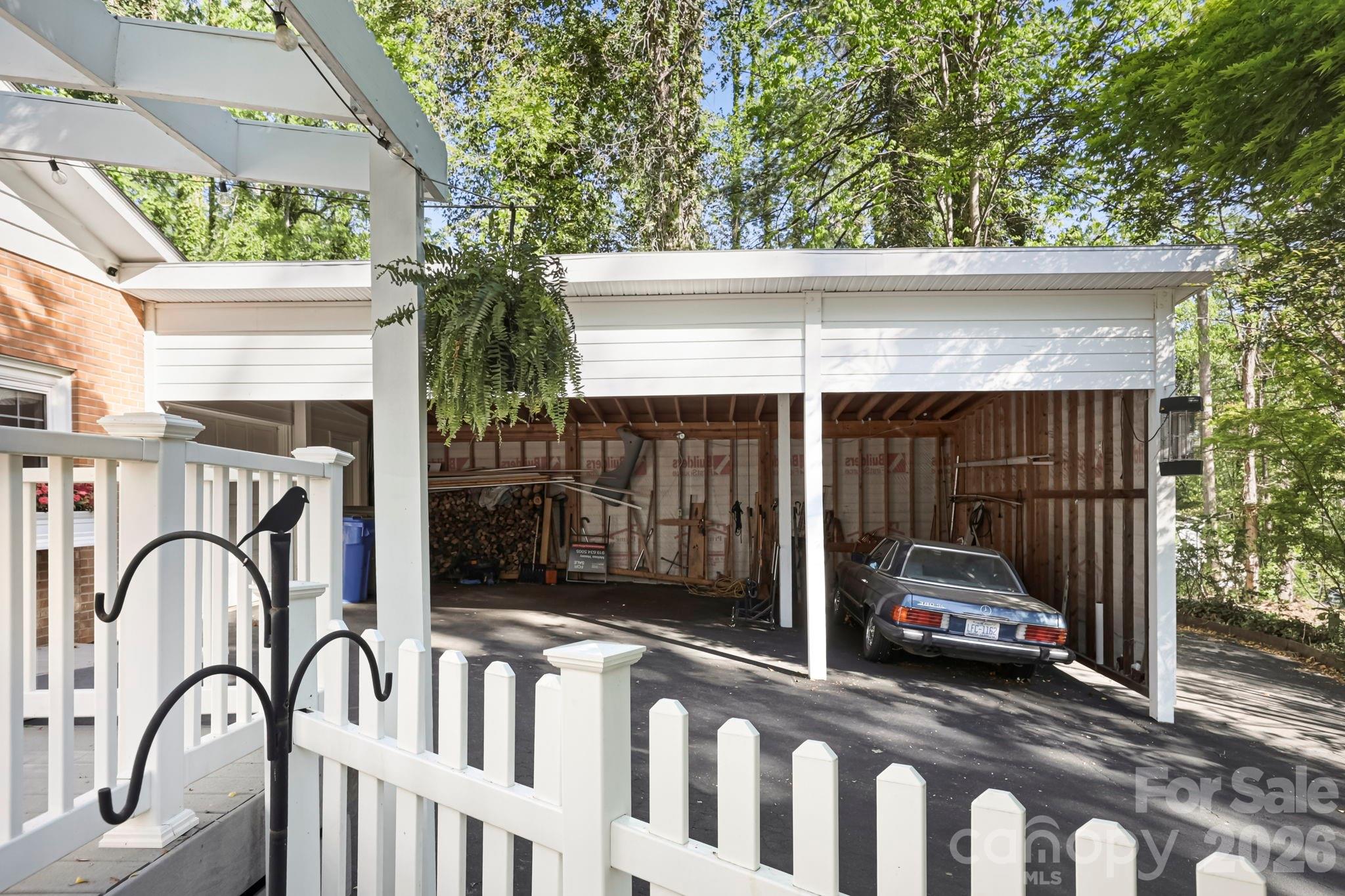 121 Wells Street Hendersonville NC 28739