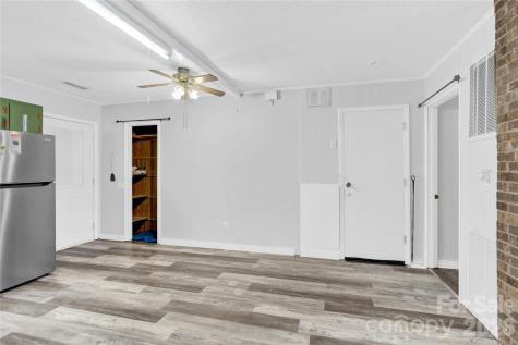 6716 Navajo Trail Sherrills Ford NC 28673