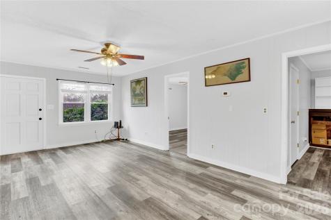 6716 Navajo Trail Sherrills Ford NC 28673
