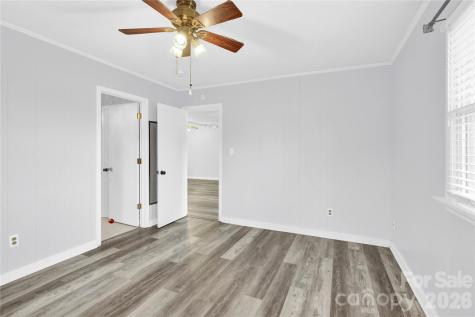 6716 Navajo Trail Sherrills Ford NC 28673