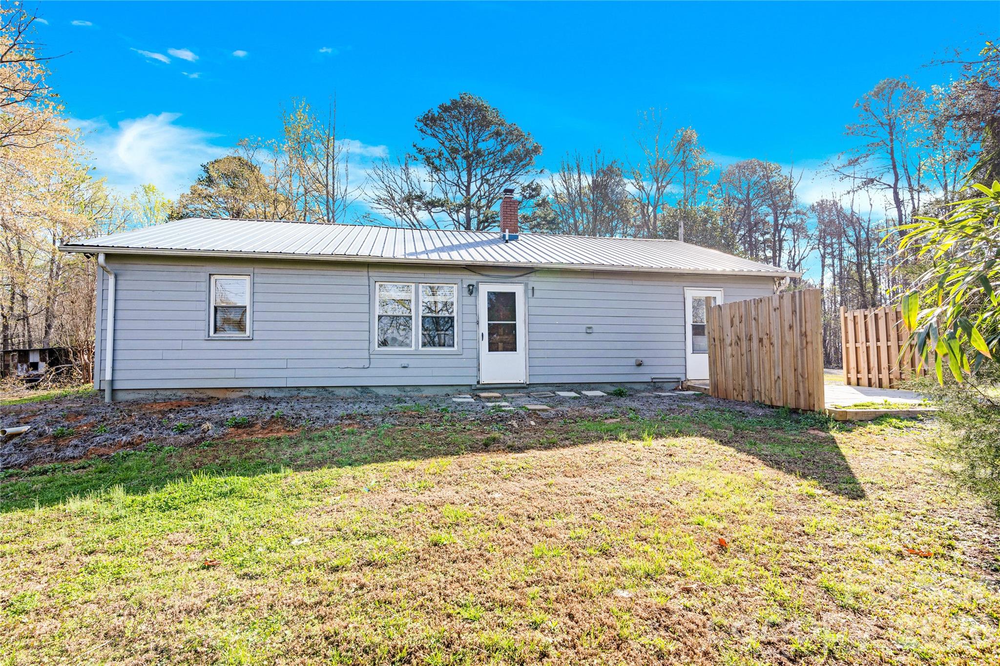 6716 Navajo Trail Sherrills Ford NC 28673
