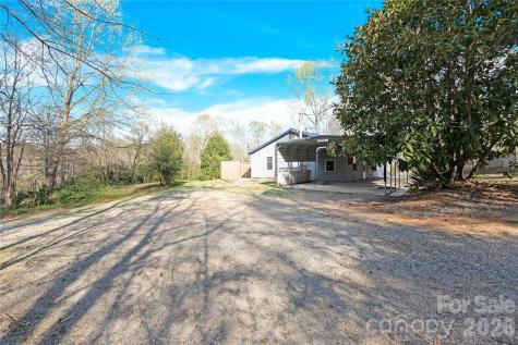 6716 Navajo Trail Sherrills Ford NC 28673