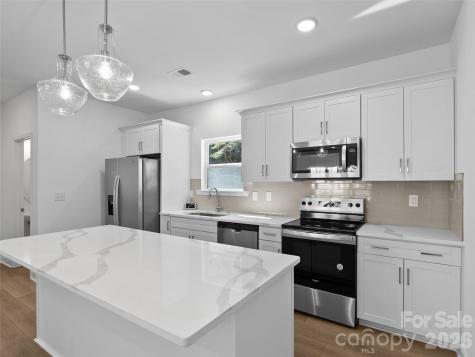 184 Cherry Springs Lane Asheville NC 28804