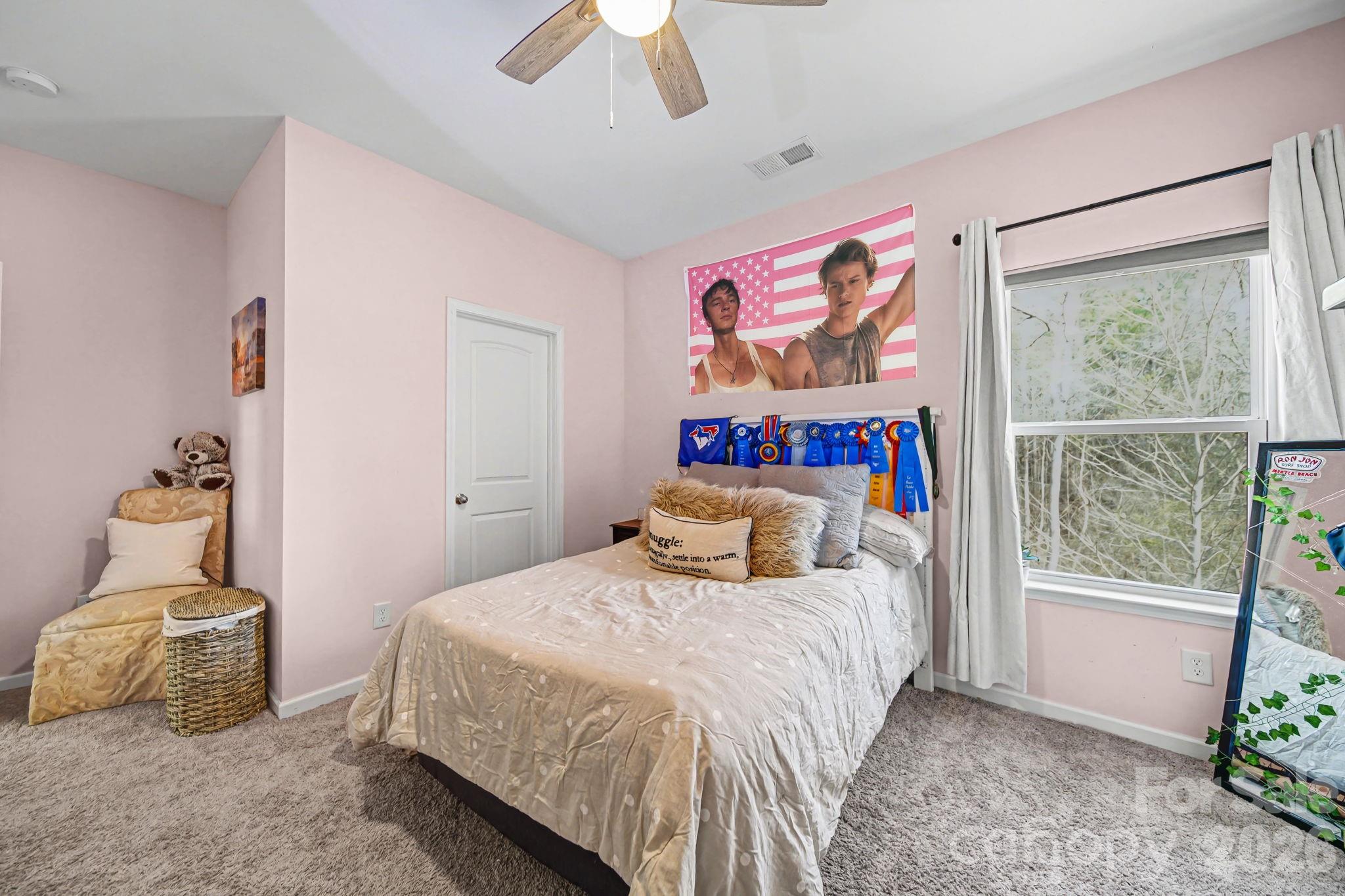 4612 Poinsettia Avenue Gastonia NC 28056