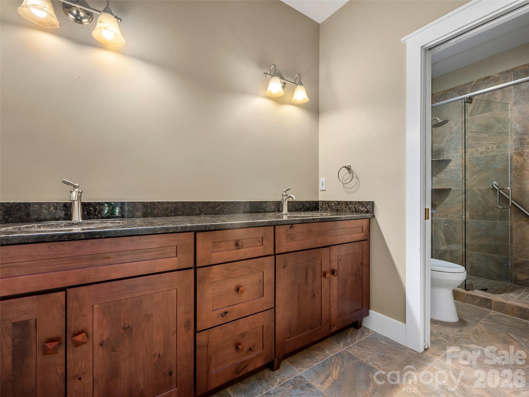 4 Lacoste Drive Hendersonville NC 28739