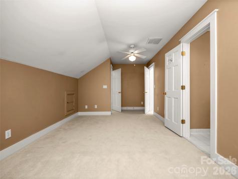 4 Lacoste Drive Hendersonville NC 28739