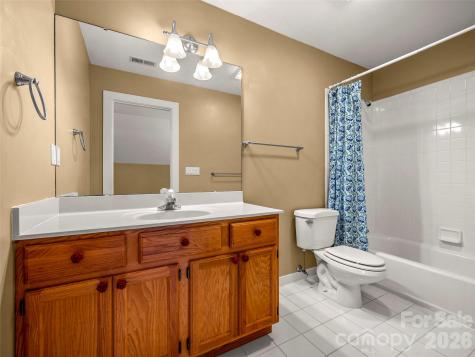 4 Lacoste Drive Hendersonville NC 28739