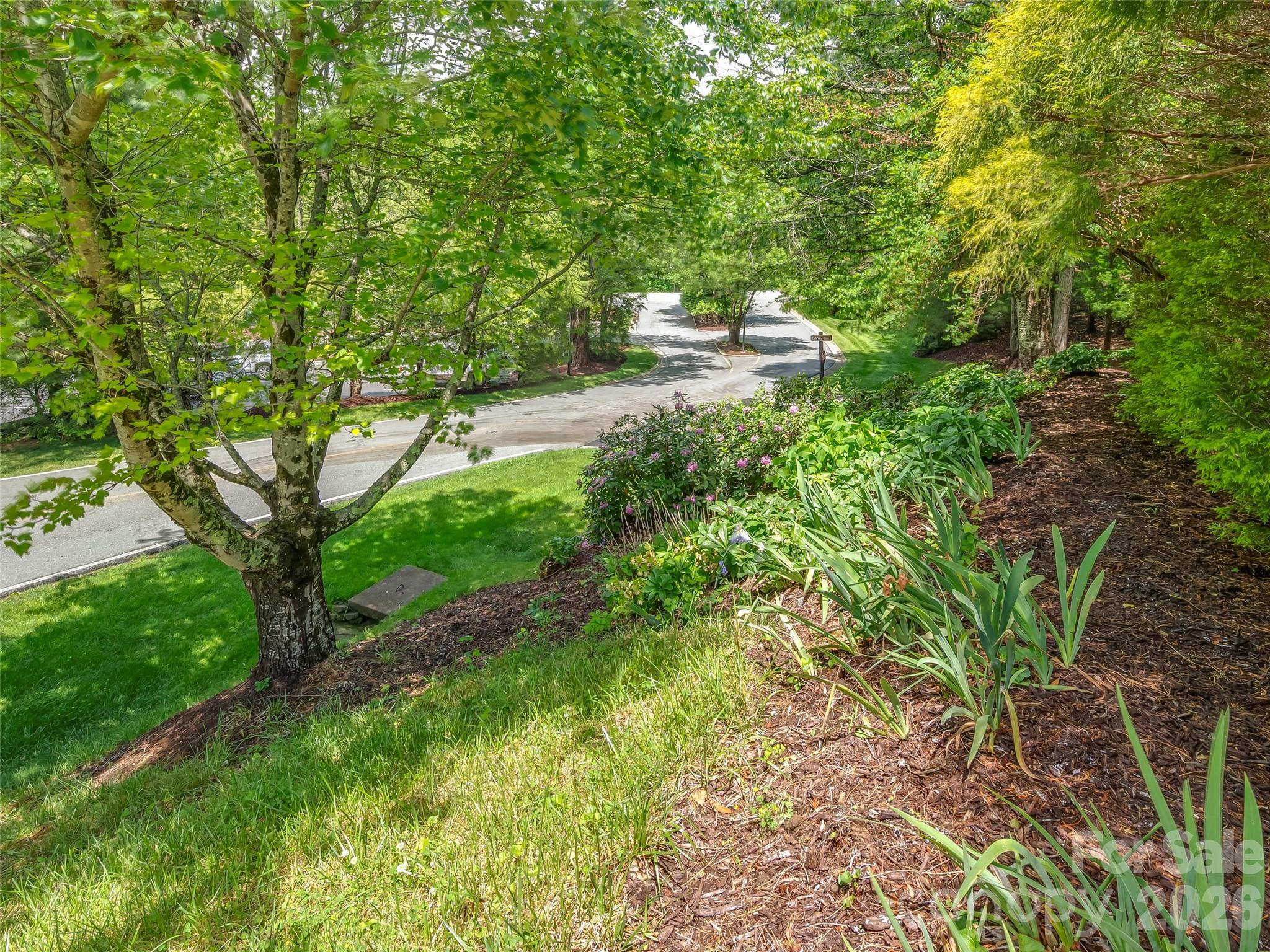 4 Lacoste Drive Hendersonville NC 28739