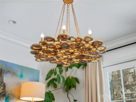 13 Robinhood Road Asheville NC 28804