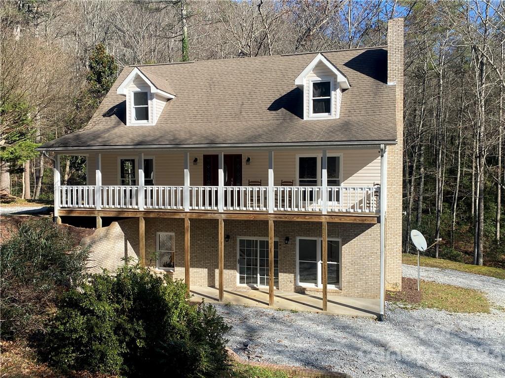 296 Rock Haven Lane Zirconia NC 28790