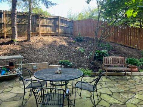 558 Lakeshore Drive Extension Asheville NC 28804