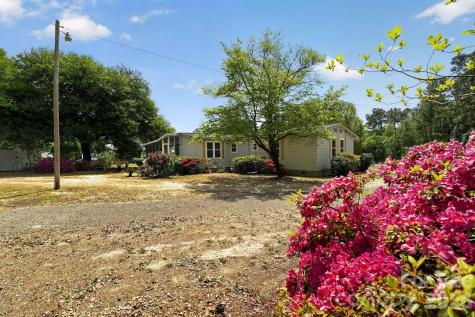 1724 Camp Shelor Drive Manning SC 29102