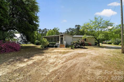 1724 Camp Shelor Drive Manning SC 29102