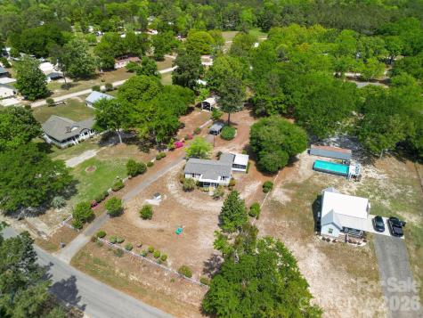 1724 Camp Shelor Drive Manning SC 29102