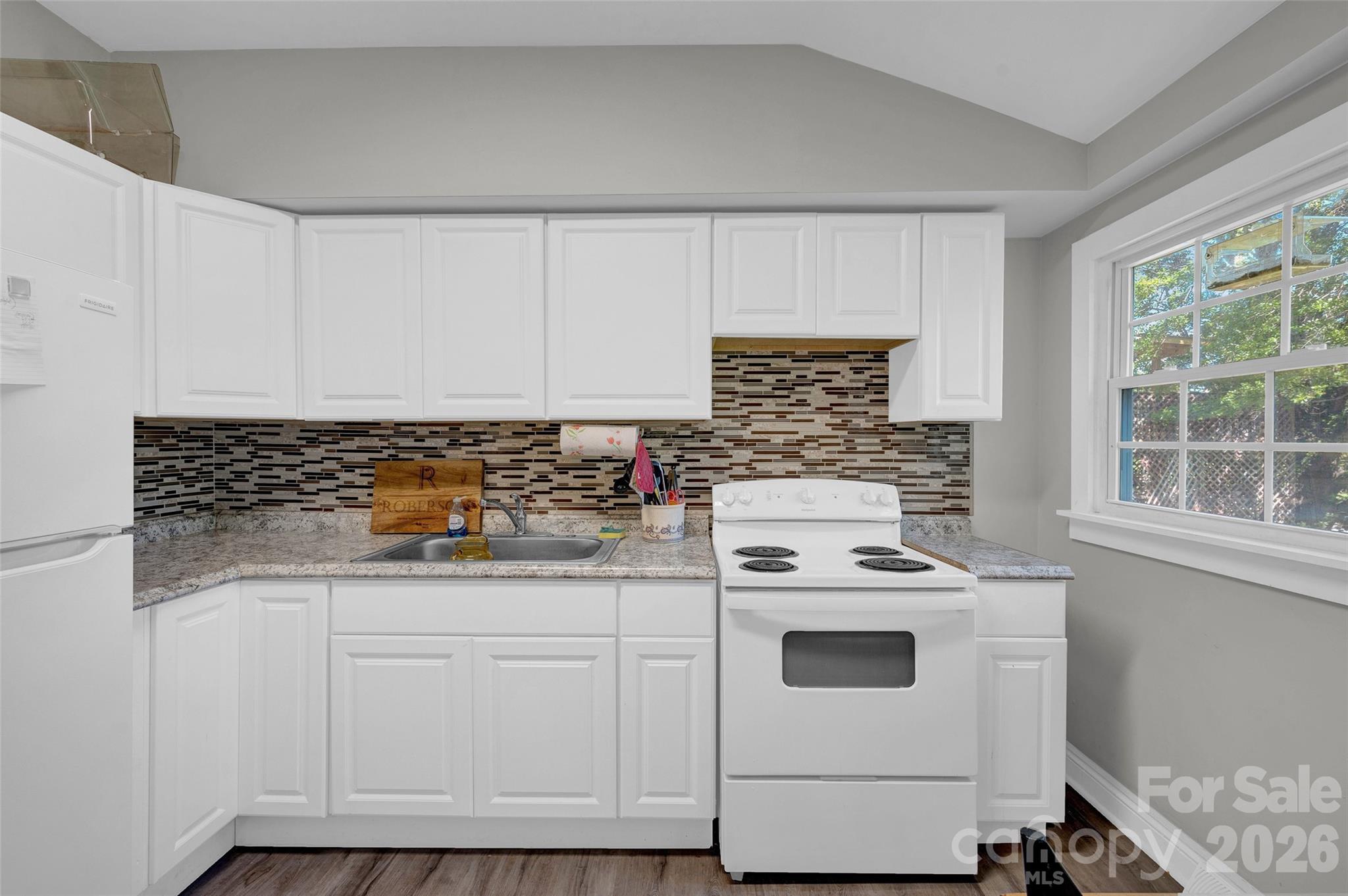 723 F Avenue SE Hickory NC 28602
