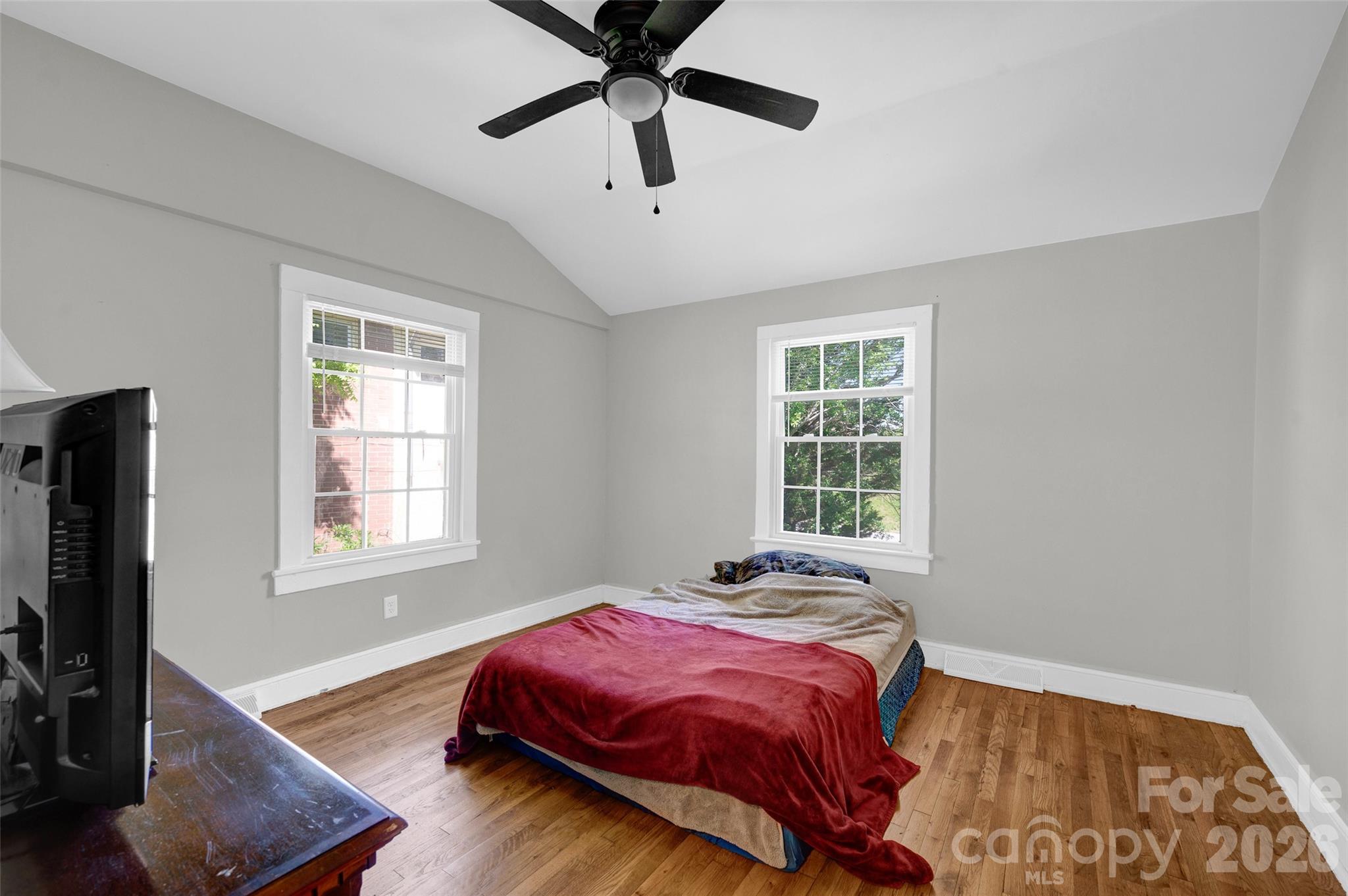 723 F Avenue SE Hickory NC 28602