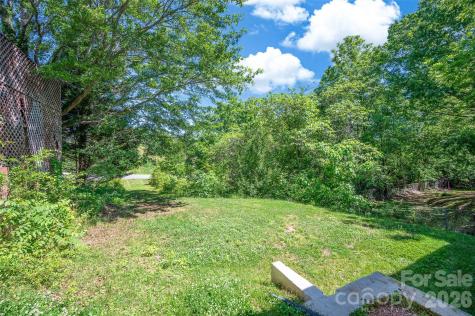 723 F Avenue SE Hickory NC 28602