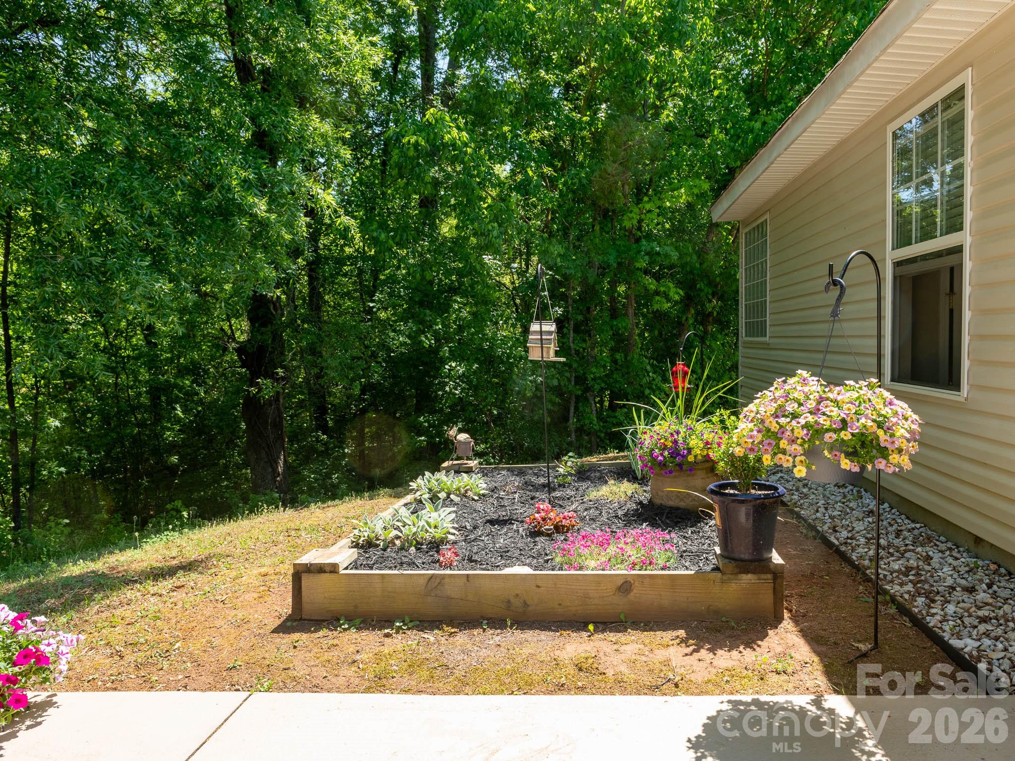 8110 Slickrock Circle Charlotte NC 28215