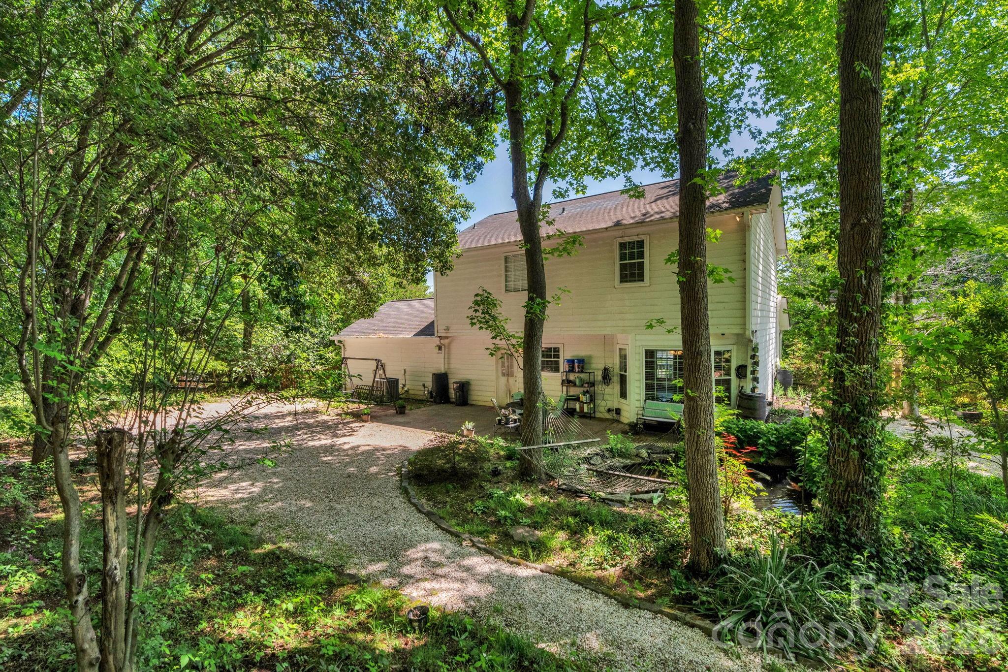 2503 Bathgate Lane Matthews NC 28105